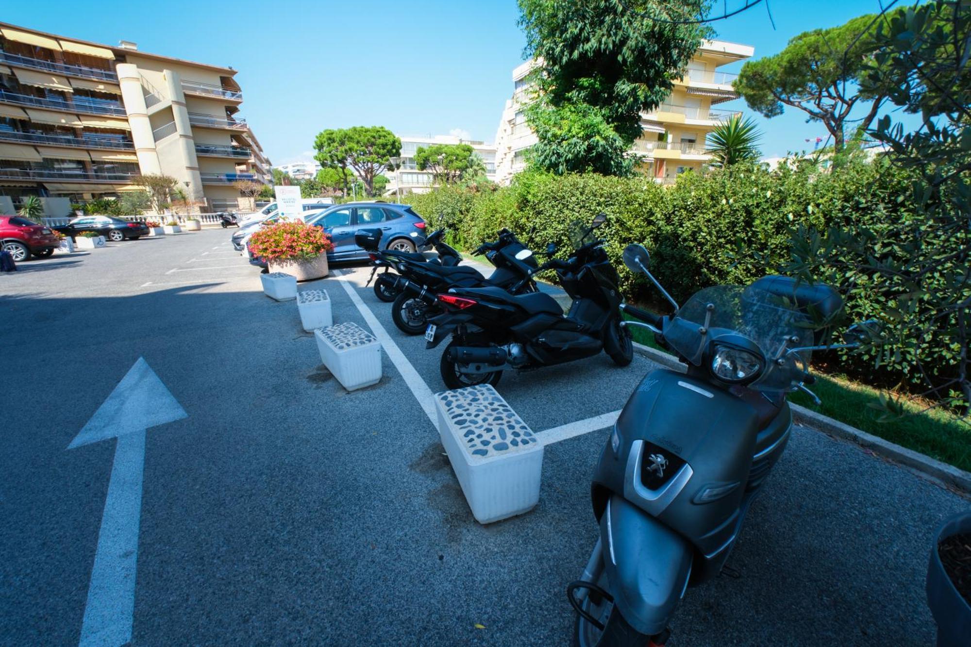 Villa Bono Jacuzzi & Spa Saint-Laurent-du-Var Zewnętrze zdjęcie