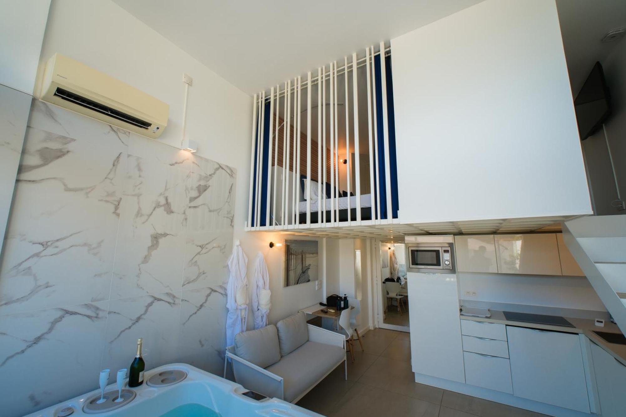 Villa Bono Jacuzzi & Spa Saint-Laurent-du-Var Zewnętrze zdjęcie