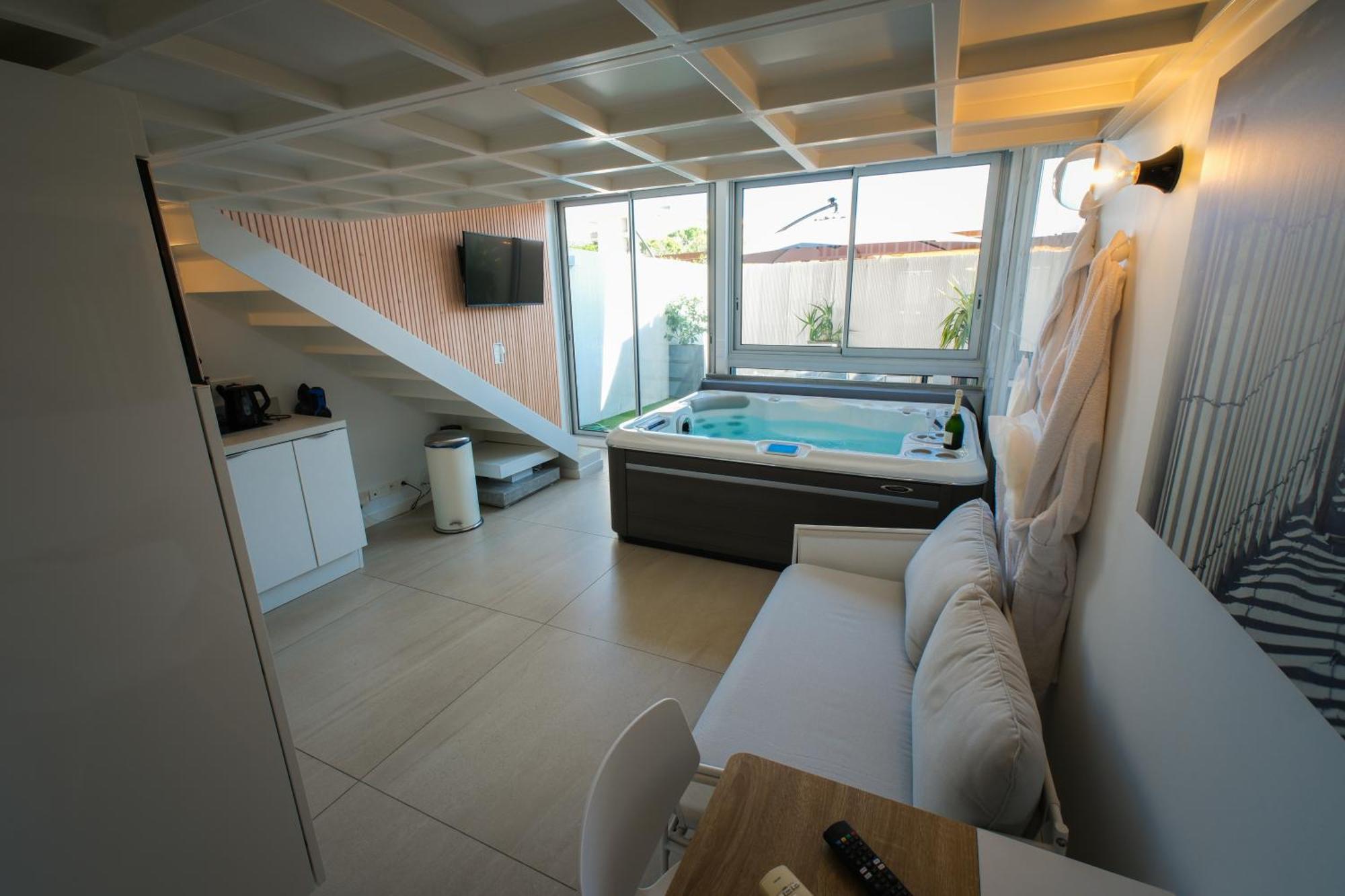 Villa Bono Jacuzzi & Spa Saint-Laurent-du-Var Zewnętrze zdjęcie